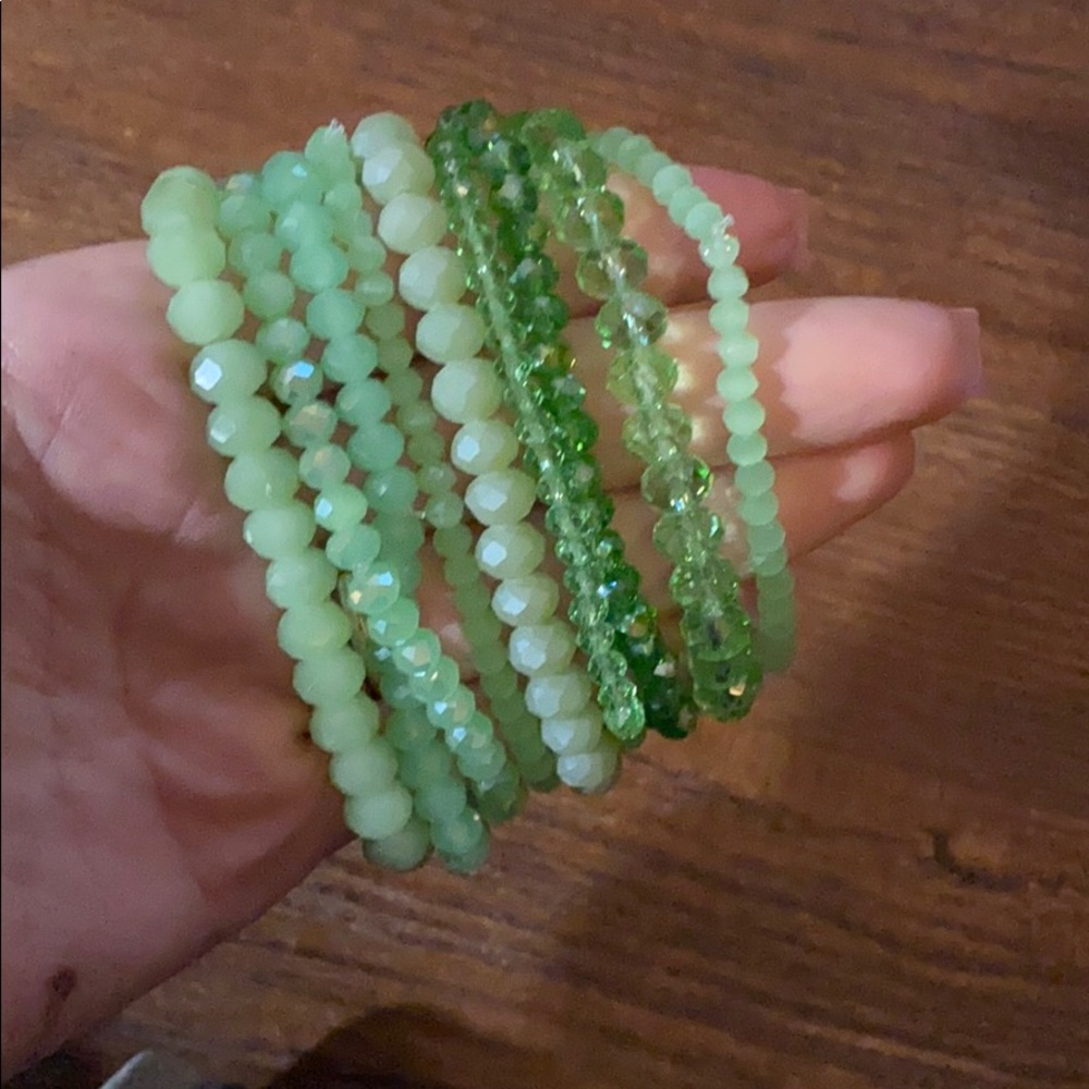 Bracelet cluster